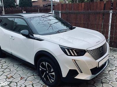 Culoarealb Utilizat 2023 Peugeot e-2008 GT SUV | 23.990 EUR (Scump)