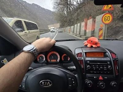 Utilizat 2007 Kia Ceed Hatchback | 3.800 EUR