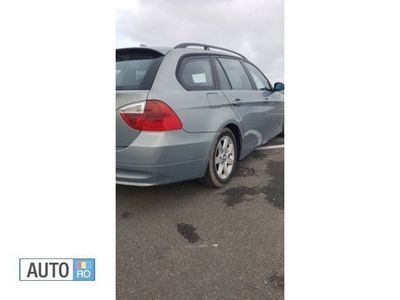 Second-hand BMW 320 Sport Line 163 CP (119 kW) 2005 Gri Break