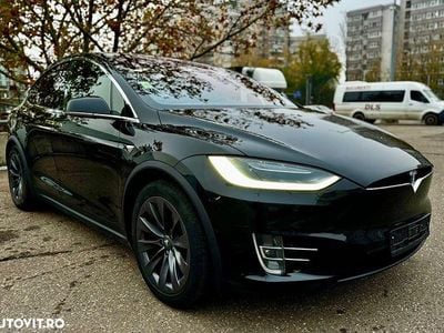 Culoarenegru Utilizat 2018 Tesla Model X SUV | 29.850 EUR