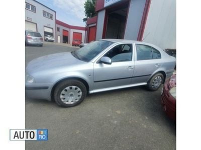 Gri Utilizat 2010 Skoda Octavia Berlinǎ | 1.400 EUR