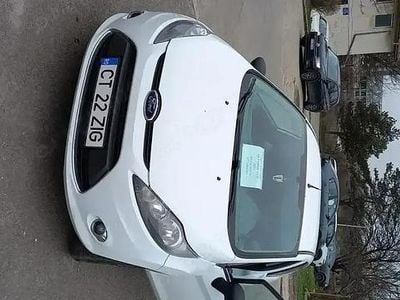 Second-hand Ford Fiesta 51 CP (37 kW) 2011 Alb Hatchback