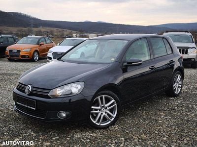 Second-hand VW Golf VI Individual 122 CP (89 kW) 2010 Culoarenegru Hatchback