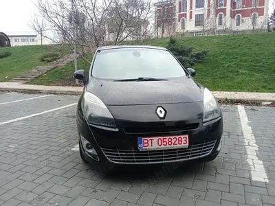 Second-hand Renault Grand Scénic III 130 CP (95 kW) 2011 Negru Monovolum