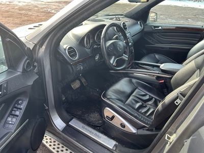 Mercedes ML300