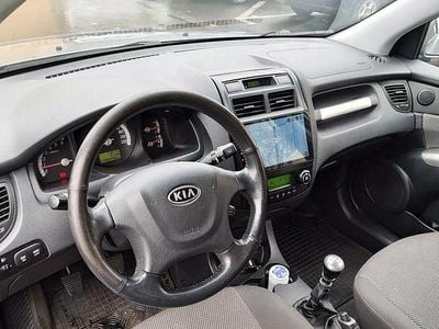 Second-hand Kia Sportage 149 CP (109 kW) 2010 Gri SUV
