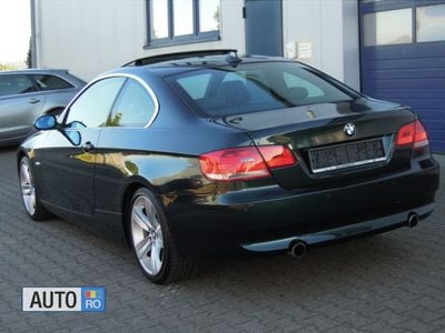 Second-hand BMW 335 Sport Line 306 CP (225 kW) 2008 Verde Coupe