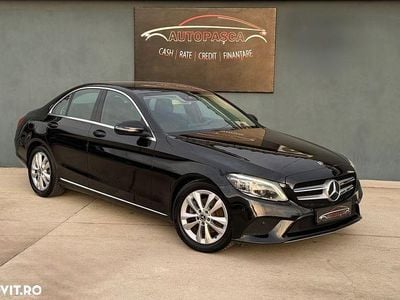 Culoarenegru Second-hand 2019 Mercedes C200 Avantgarde Berlinǎ | 14.990 EUR (Preț bun)