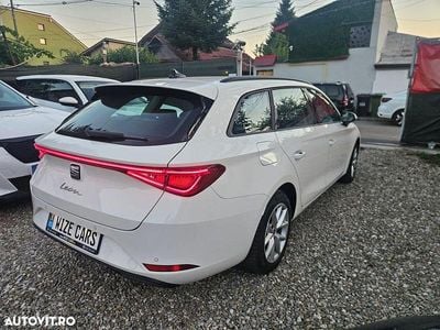 Culoarealb Second-hand 2022 Seat Leon Style Break | 16.500 EUR