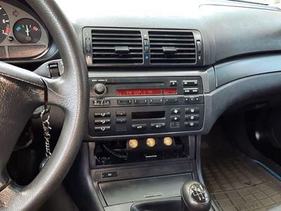 Second-hand BMW 316 115 CP (84 kW) 2004 Berlinǎ