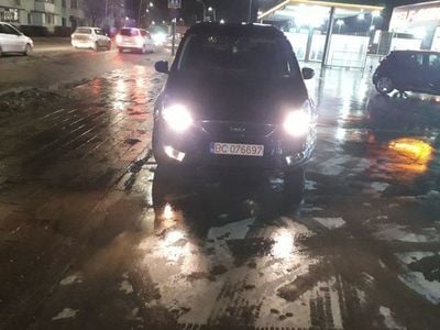 Second-hand Ford Galaxy 140 CP (102 kW) 2010 Negru Monovolum