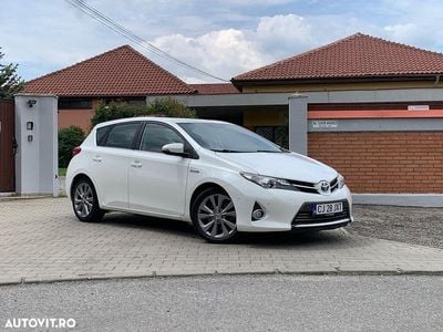 Toyota Auris Hybrid