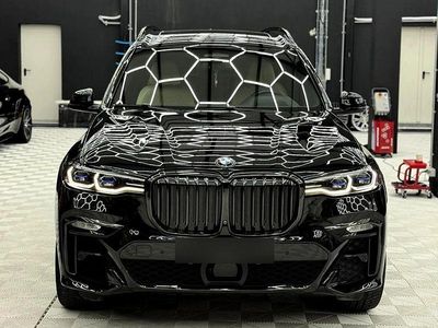 Second-hand BMW X7 Sport Line 400 CP (294 kW) 2021 Culoarenegru SUV