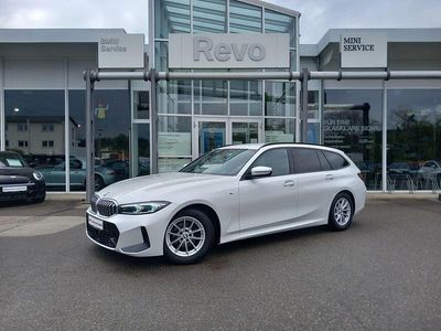Utilizat 2023 BMW 320 M Sport Break | 41.682 EUR (Puțin scump)