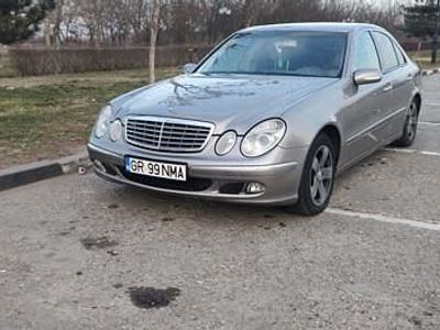 Utilizat 2004 Mercedes E200 Berlinǎ | 3.000 EUR
