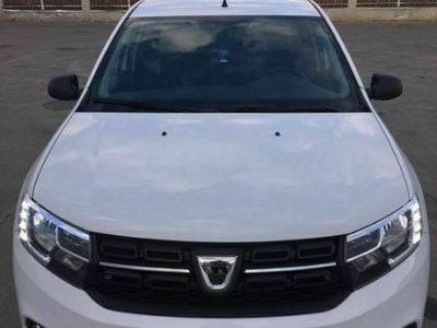 Second-hand Dacia Logan 75 CP (55 kW) 2020 Alb Berlinǎ