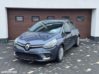 Culoaregri Utilizat 2019 Renault Clio IV Life Break | 6.999 EUR (Preț bun)