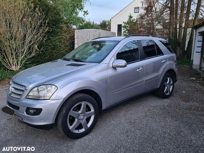 Mercedes ML320