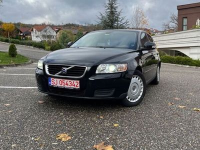 second-hand Volvo V50 2.0D DPF Powershift Momentum