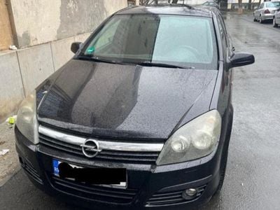 Second-hand Opel Astra 125 CP (91 kW) 2006 Berlinǎ