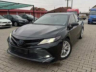 Utilizat 2020 Toyota Camry Berlinǎ | 23.900 EUR