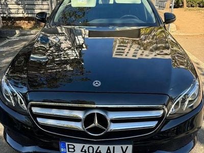 Mercedes E200
