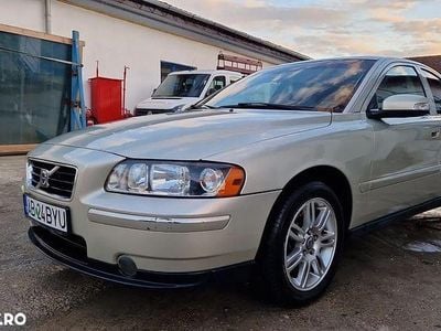 Second-hand Volvo S60 126 CP (92 kW) 2008 Bej Berlinǎ