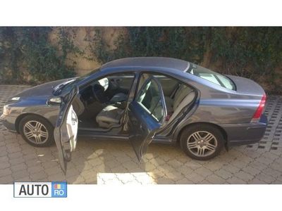 second-hand Volvo S60 D5244T