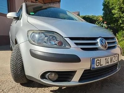 VW Golf V