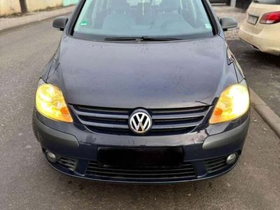 Second-hand VW Golf V 105 CP (77 kW) 2006 Hatchback