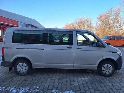 Second-hand VW T6.1 105 CP (77 kW) 2022 Gri Van