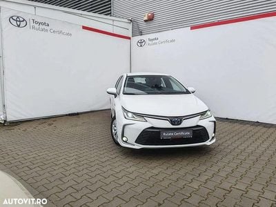 Culoarealb Second-hand 2022 Toyota Corolla Business Edition Berlinǎ | 19.375 EUR (Preț bun)