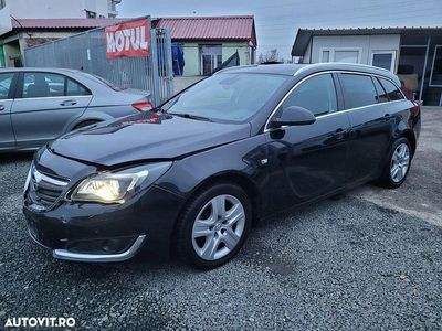 Culoarenegru Utilizat 2016 Opel Insignia Break | 3.500 EUR