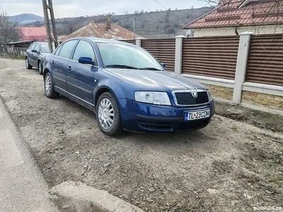 Second-hand Skoda Superb 131 CP (96 kW) 2007 Albastru Berlinǎ