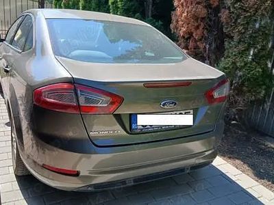Verde Second-hand 2011 Ford Mondeo Berlinǎ | 17.500 EUR