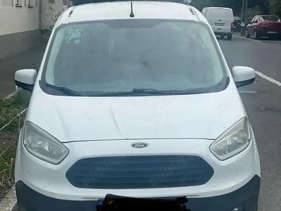 Utilizat 2014 Ford Courier Monovolum | 3.850 EUR