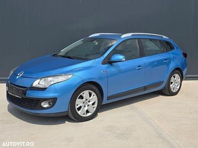 Second-hand Renault Mégane GrandTour Expression 110 CP (80 kW) 2012 Albastru Break