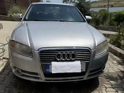 Utilizat 2005 Audi A4 Berlinǎ | 2.500 EUR (Preț OK)