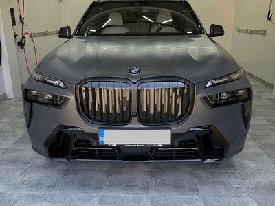 Culoarealte culori Utilizat 2025 BMW X7 SUV | 119.000 EUR (Scump)