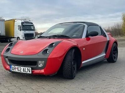 Rosu Utilizat 2003 Smart Roadster Cabrio | 4.800 EUR