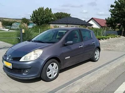 Renault Clio II