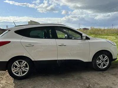 Alb Utilizat 2012 Hyundai ix35 SE SUV | 8.500 EUR