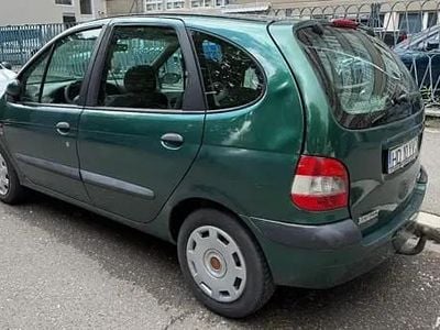 Utilizat 2002 Renault Scénic Monovolum | 800 EUR
