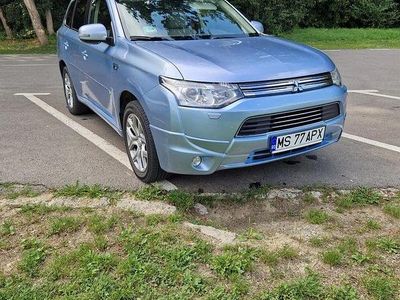Mitsubishi Outlander P-HEV