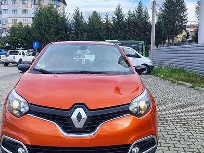 Culoareportocaliu Utilizat 2016 Renault Captur Intens SUV | 44.000 EUR