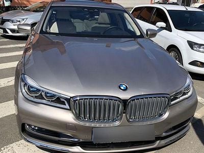 Culoarealte culori Second-hand 2016 BMW 740L Comfort Edition Berlinǎ | 31.500 EUR (Super Preț)