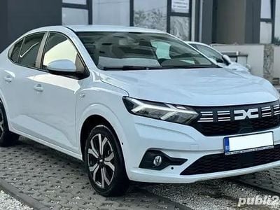 Alb Utilizat 2024 Dacia Logan Prestige Berlinǎ | 12.400 EUR (Preț OK)