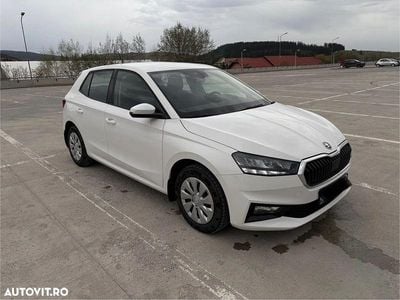 Second-hand Skoda Fabia Ambition 110 CP (80 kW) 2023 Culoarealb Hatchback