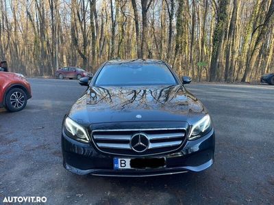 Mercedes E220