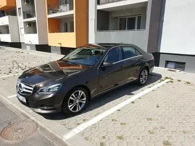 Mercedes E200